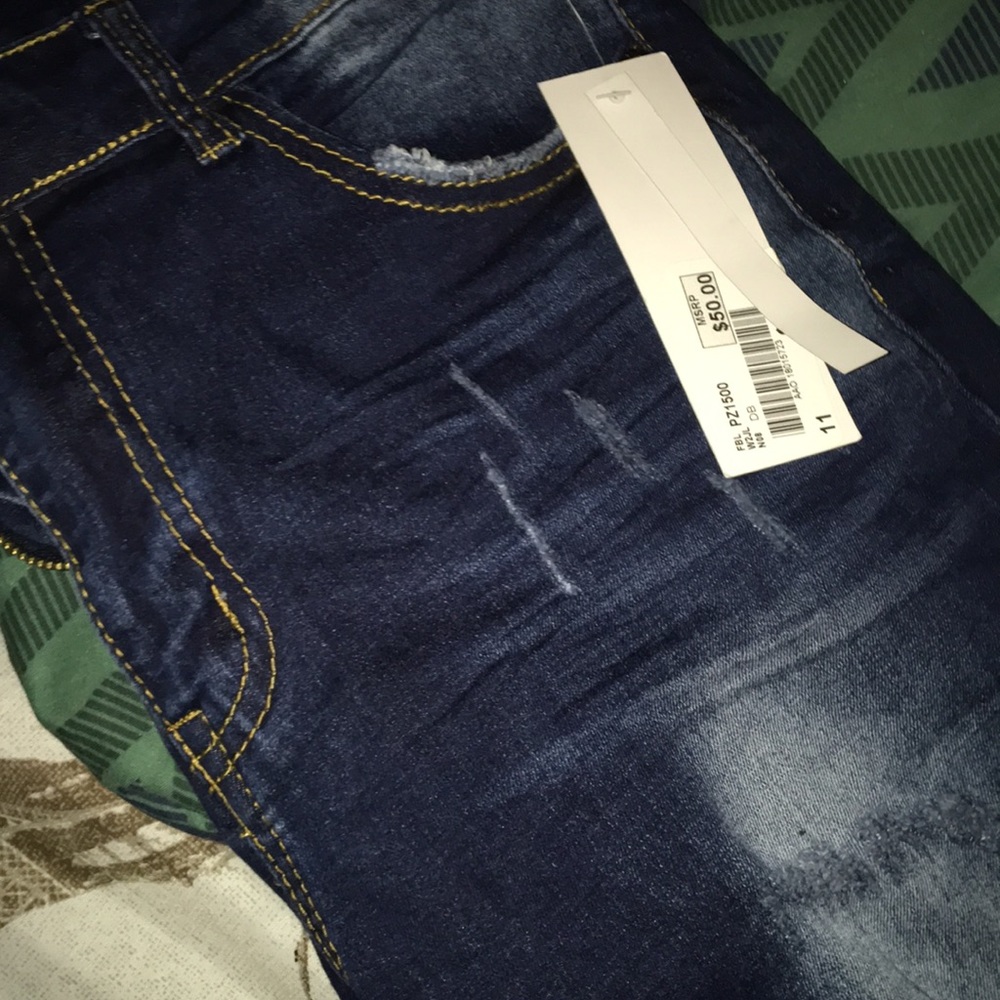 Jeans